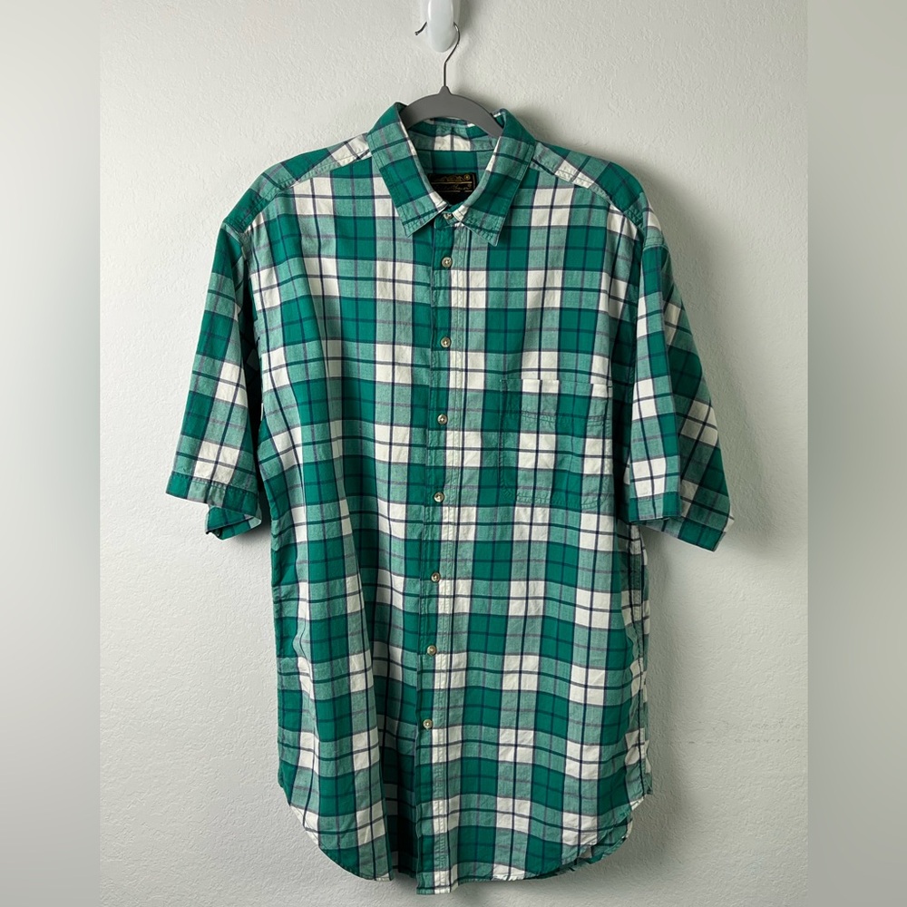 Vintage Eddie Bauer Classic Plaid Cotton Short Sleeve Button Down